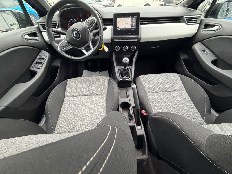 RENAULT CLIO 5 LIMITED