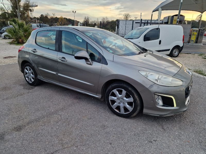 PEUGEOT 308 1.6 E-HDI112 FAP BUSINESS PACK 5P 2012