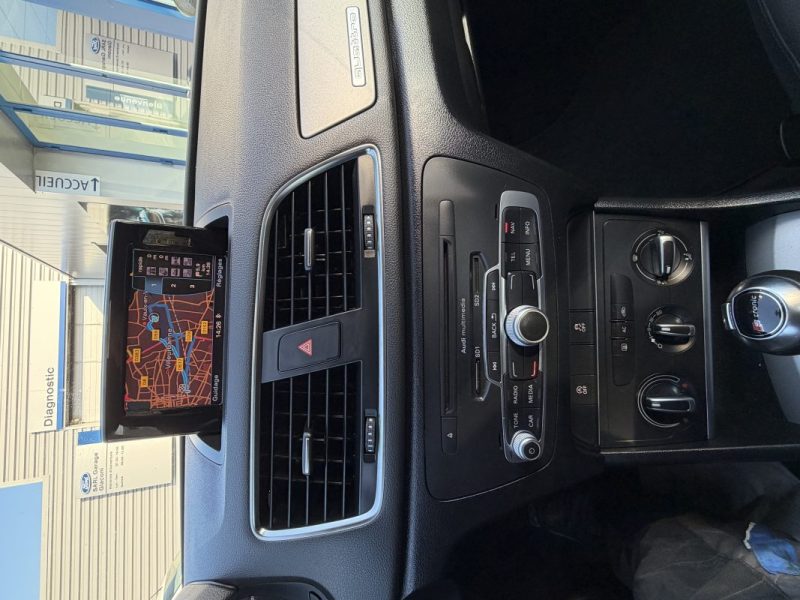 AUDI Q3 2.0 TDI 177CH ATTRACTION QUATTRO S TRONIC 7 2012