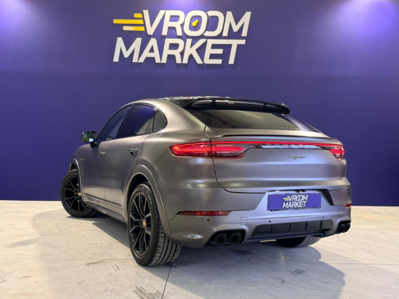 PORSCHE CAYENNE COUPÉ 3.0 V6 462CH E-HYBRID TVA RÉCUPÉRABLE