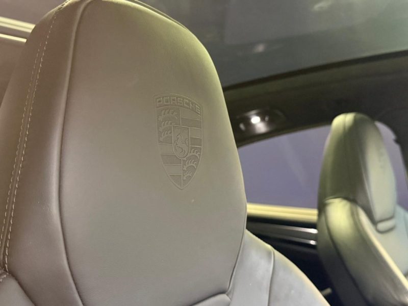 PORSCHE CAYENNE COUPÉ 3.0 V6 462CH E-HYBRID TVA RÉCUPÉRABLE