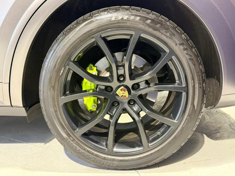 PORSCHE CAYENNE COUPÉ 3.0 V6 462CH E-HYBRID TVA RÉCUPÉRABLE