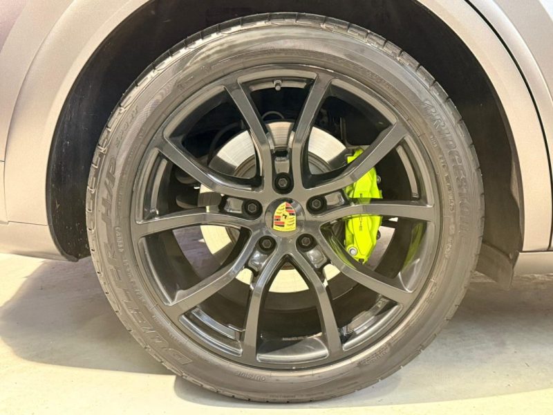 PORSCHE CAYENNE COUPÉ 3.0 V6 462CH E-HYBRID TVA RÉCUPÉRABLE