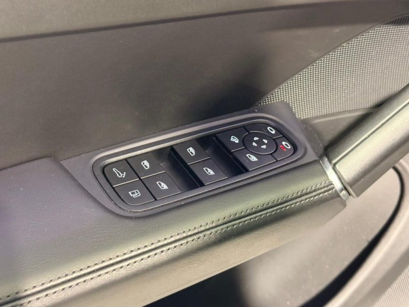 PORSCHE CAYENNE COUPÉ 3.0 V6 462CH E-HYBRID TVA RÉCUPÉRABLE