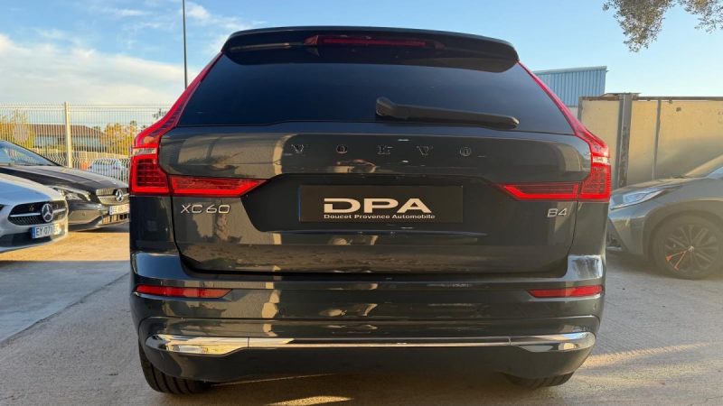 VOLVO XC60 B4 HYBRIDE/DIESEL 197CH PLUS STYLE CHROME GEARTRONIC 