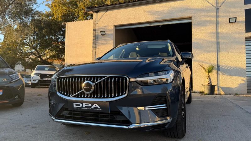 VOLVO XC60 B4 HYBRIDE/DIESEL 197CH PLUS STYLE CHROME GEARTRONIC 