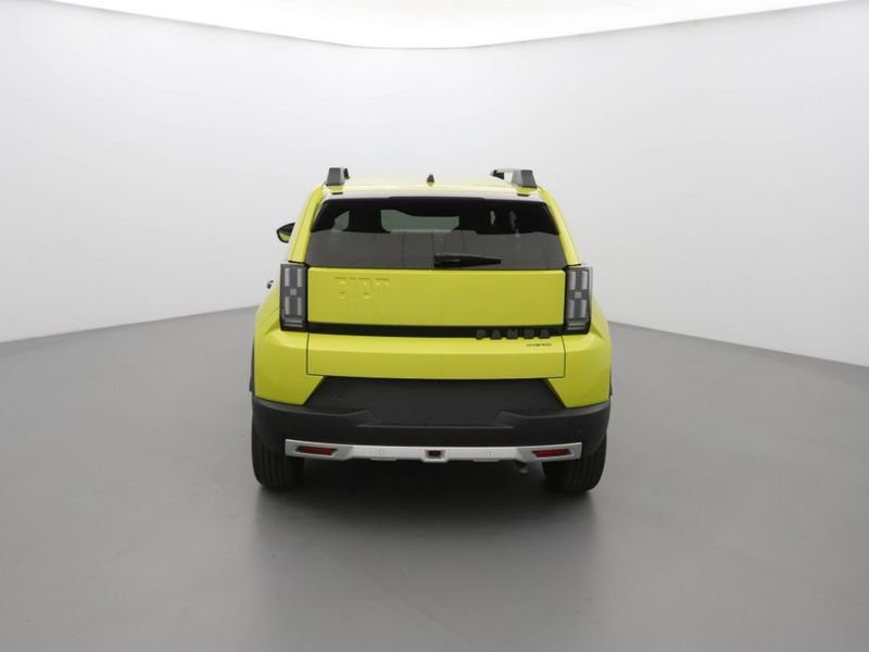 Fiat Panda Grande 1.2 hybrid 100ch la prima edct6