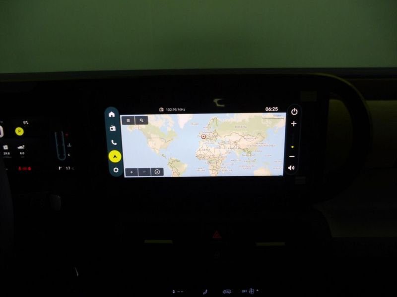 Fiat Panda Grande 1.2 hybrid 100ch la prima edct6