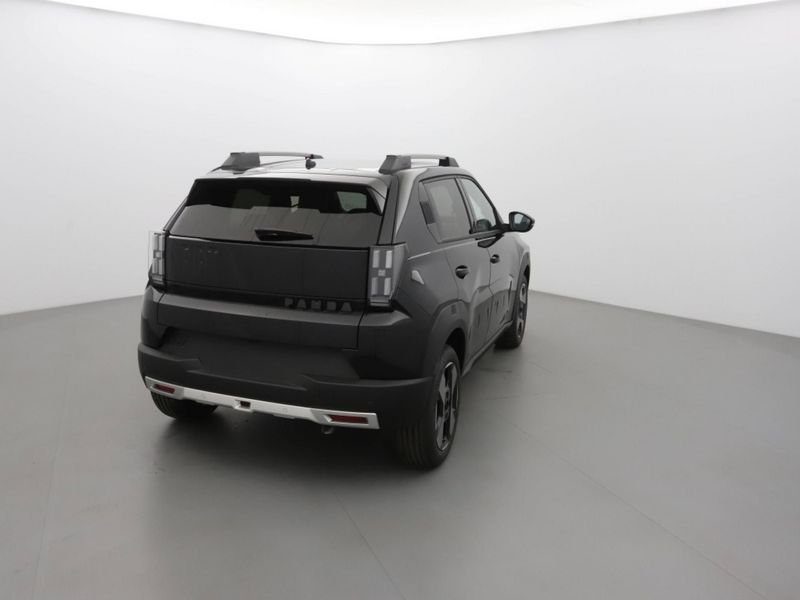 Fiat Panda Grande 1.2 hybrid 100ch la prima edct6