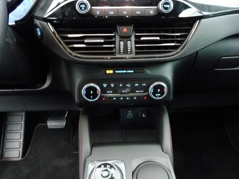Ford Kuga 2.0 tdci 120ch st-line powershift