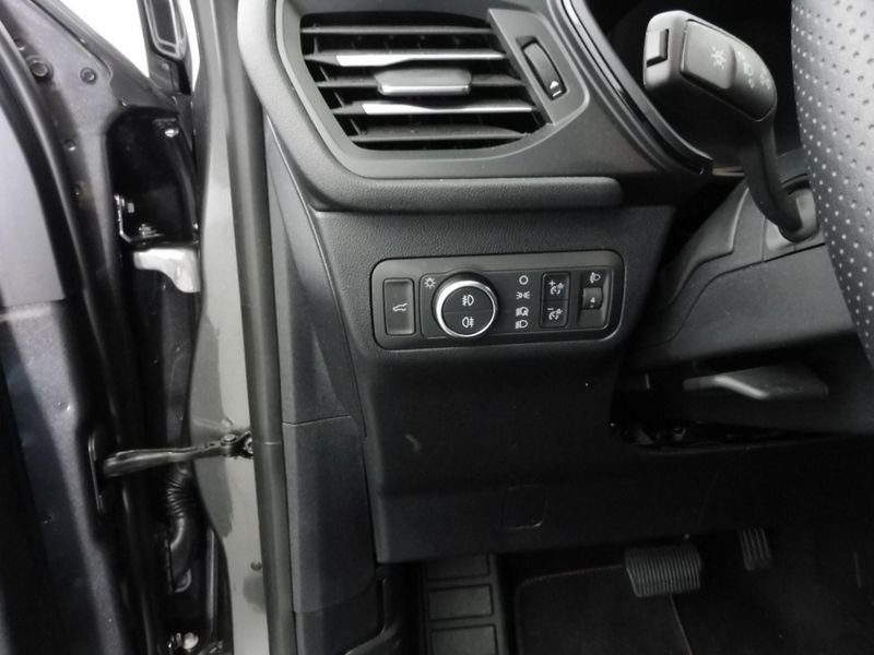 Ford Kuga 2.0 tdci 120ch st-line powershift