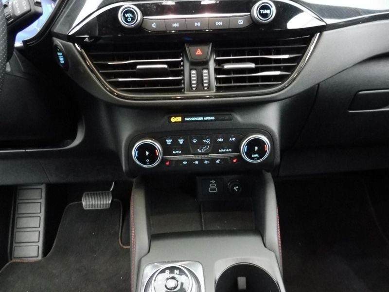 Ford Kuga 2.0 tdci 120ch st-line powershift
