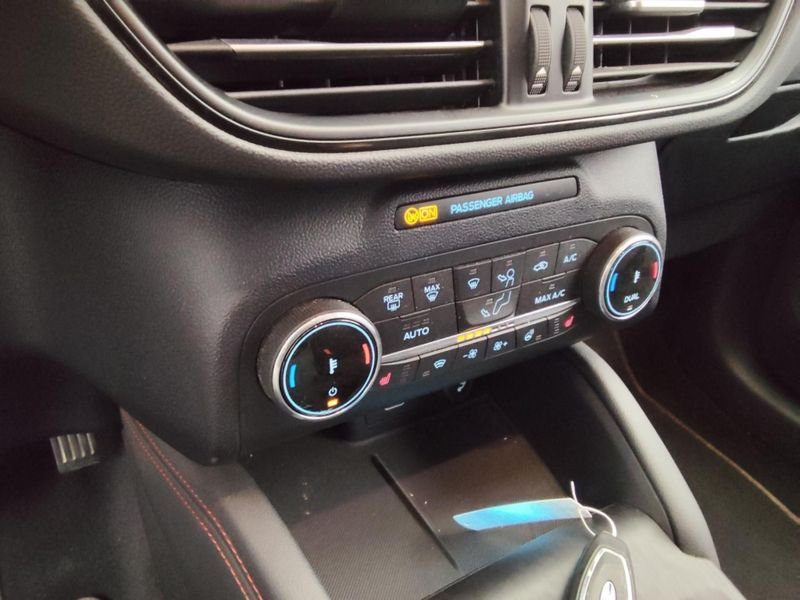 Ford Kuga 2.0 tdci 120ch st-line powershift