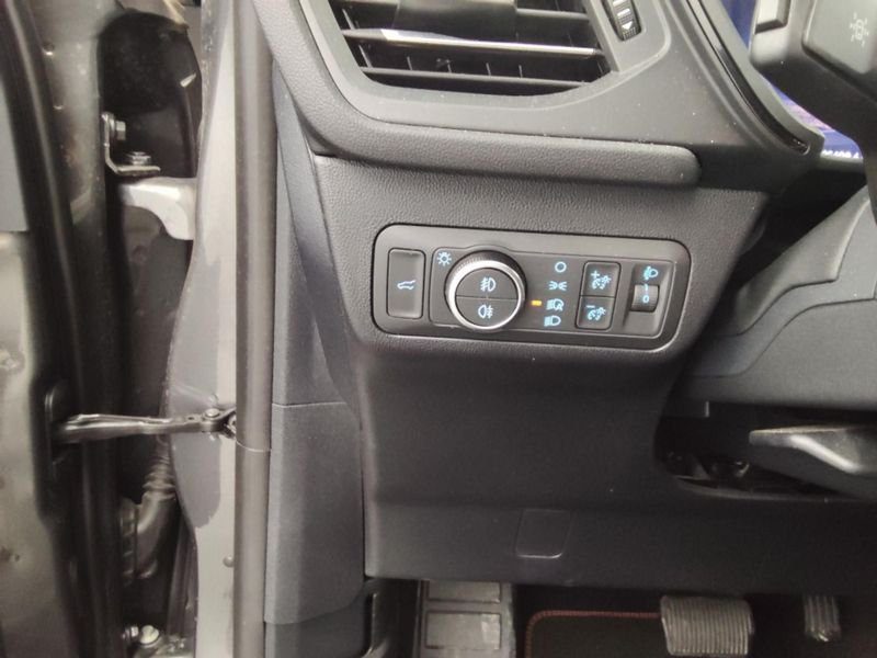 Ford Kuga 2.0 tdci 120ch st-line powershift