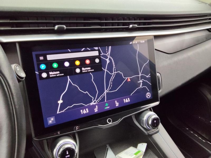 Lynk & Co 01 1.5 phev 261