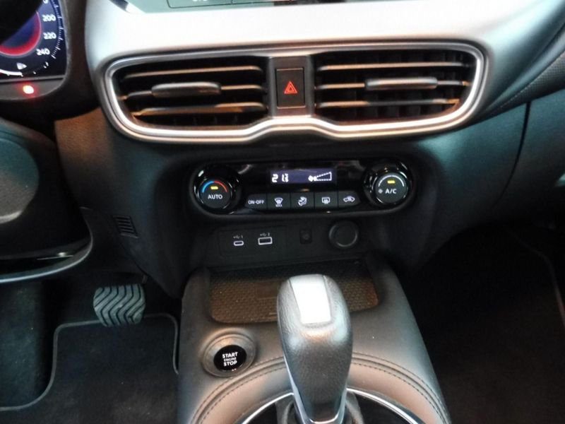 Nissan Juke 1.0 dig-t 114 atn-connecta