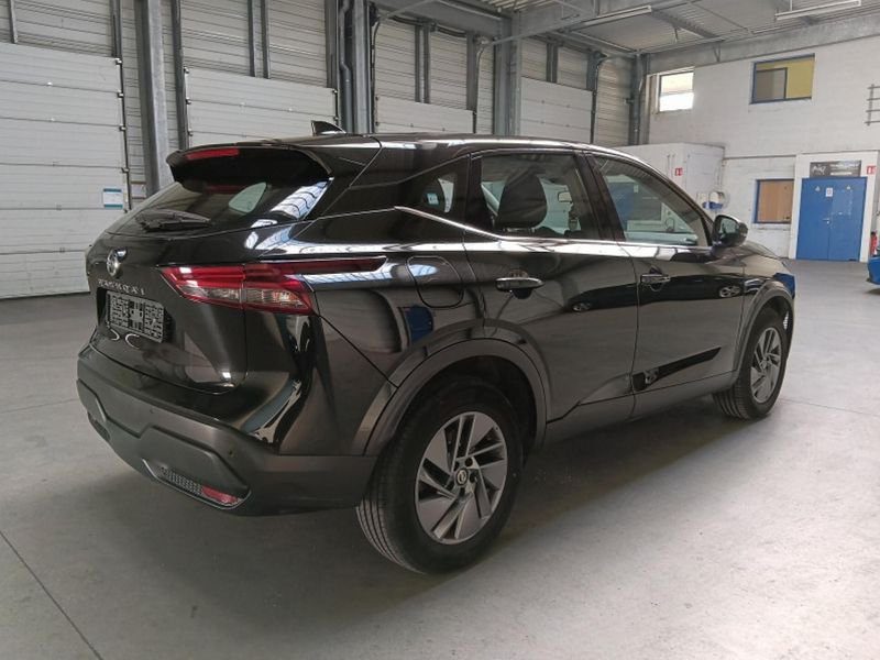 Nissan Qashqai 1.3 dig-t 140 mhevacenta