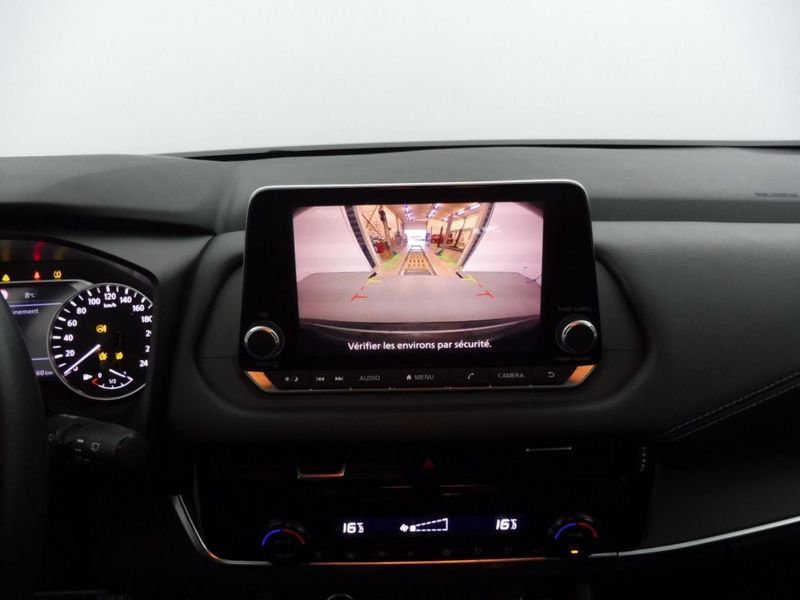 Nissan Qashqai 1.3 dig-t 140 mhevacenta