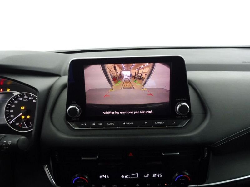 Nissan Qashqai 1.3 dig-t 140 mhevacenta