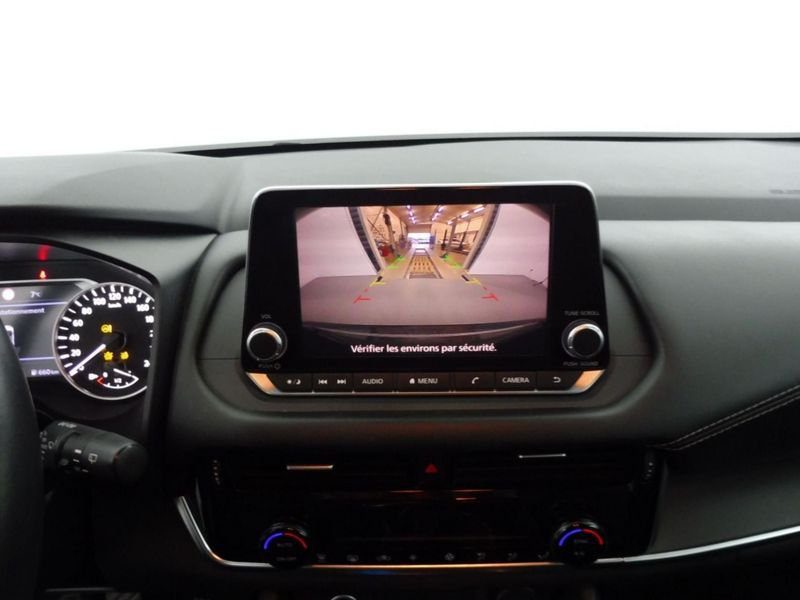 Nissan Qashqai 1.3 dig-t 140 mhevacenta