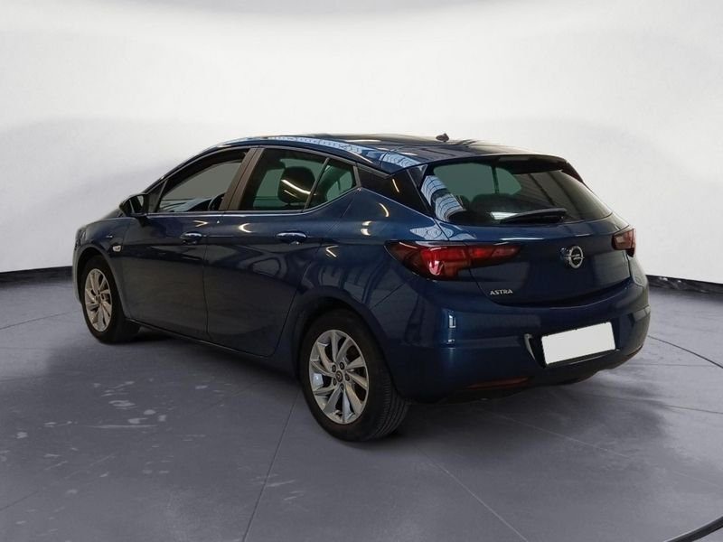 Opel Astra 1.2 110esition smile