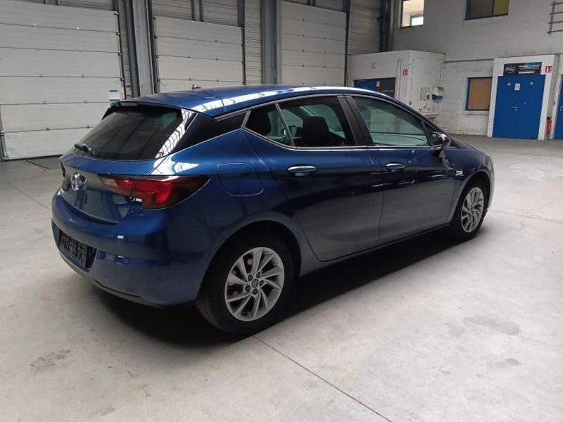 Opel Astra 1.2 110esition smile