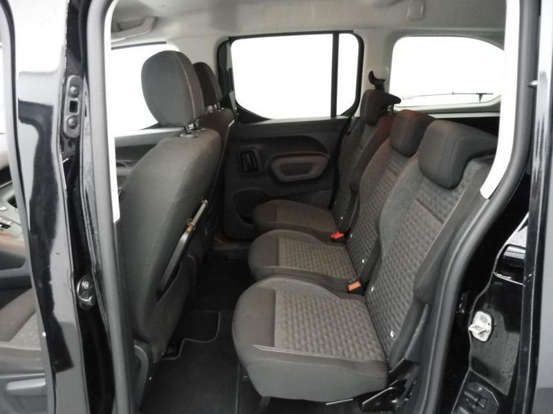 Peugeot Rifter Taille xl - 1.5 bluehdi 130ch s&s gt eat8 7 places