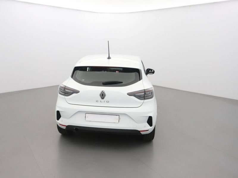 Renault Clio 1.5 blue dci 100ch evolution gsr2