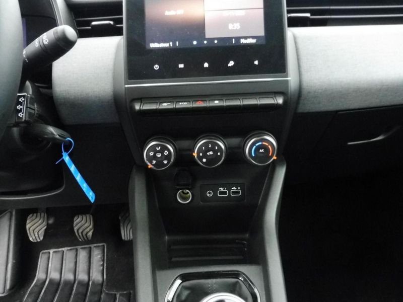 Renault Clio 1.5 blue dci 100ch evolution gsr2