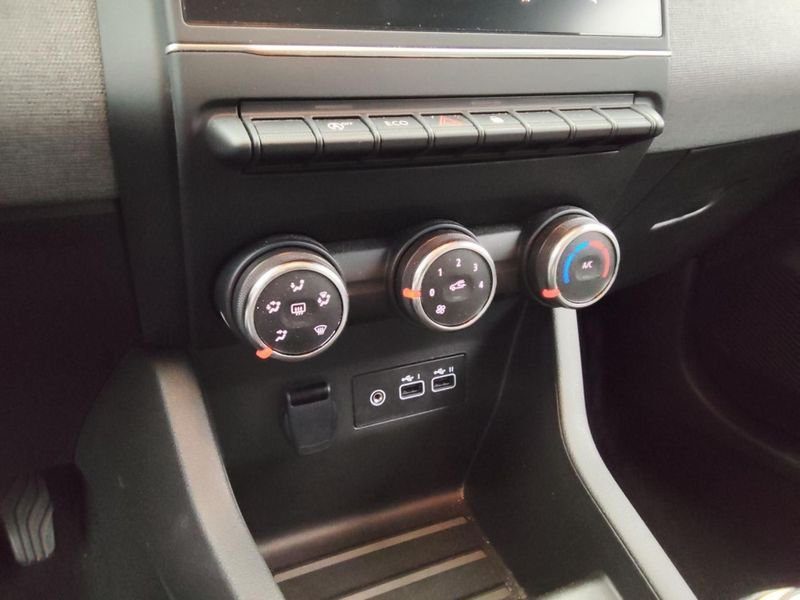 Renault Clio 1.5 blue dci 100ch evolution gsr2