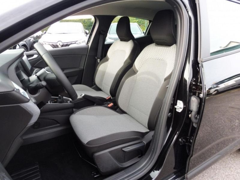 Renault Clio 1.5 blue dci 100ch evolution gsr2