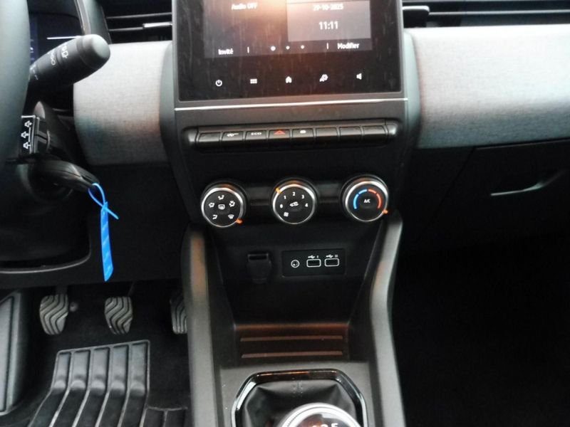 Renault Clio 1.5 blue dci 100ch evolution gsr2