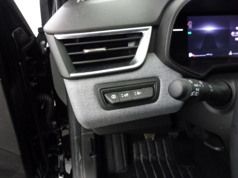 Renault Clio 1.5 blue dci 100ch evolution gsr2