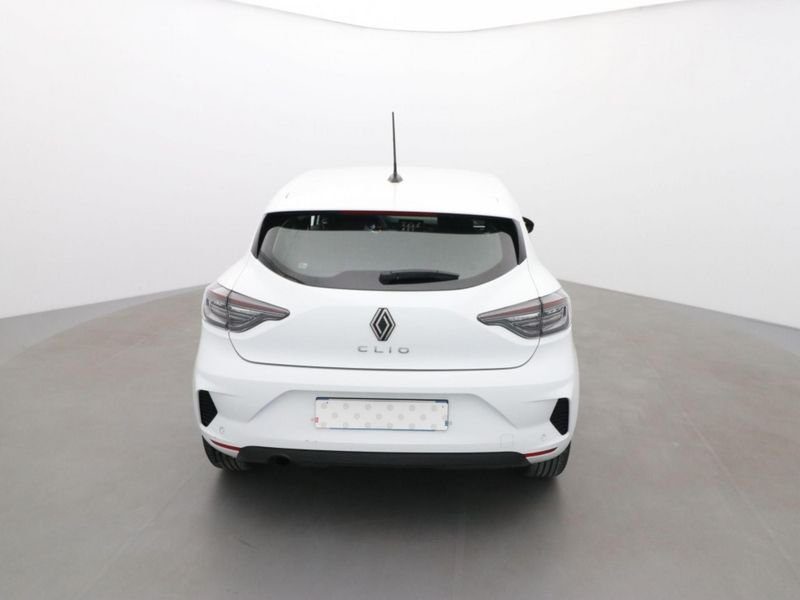 Renault Clio 1.5 blue dci 100ch evolution gsr2