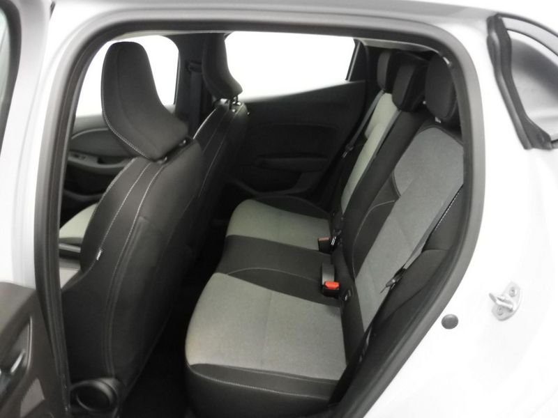 Renault Clio 1.5 blue dci 100ch evolution gsr2