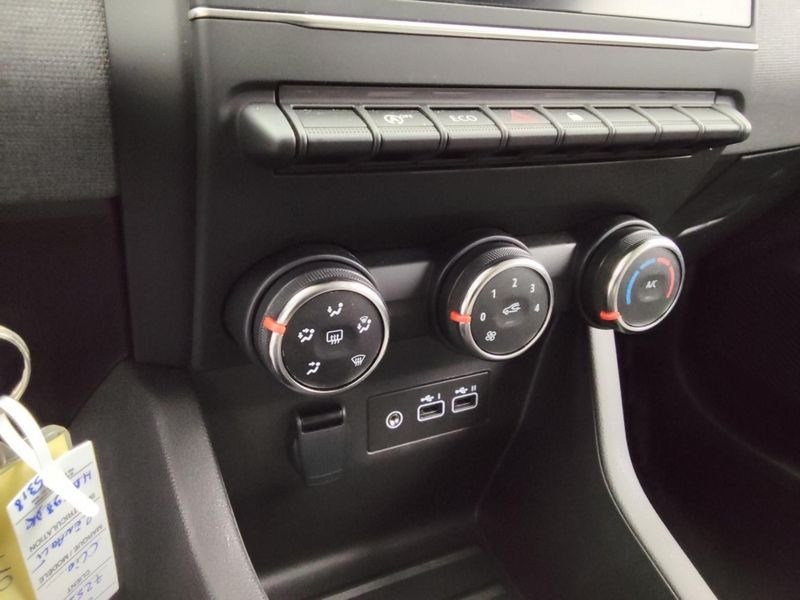 Renault Clio 1.5 blue dci 100ch evolution gsr2