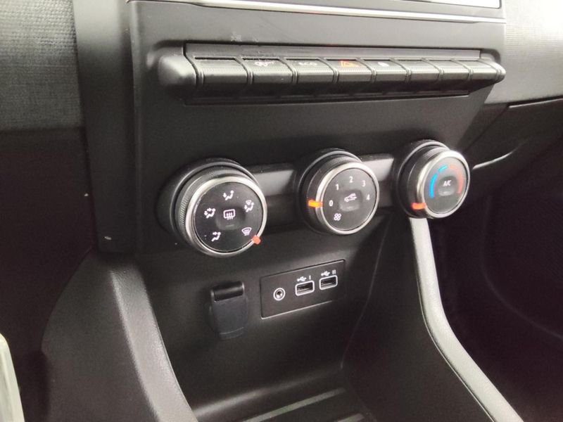 Renault Clio 1.5 blue dci 100ch evolution gsr2