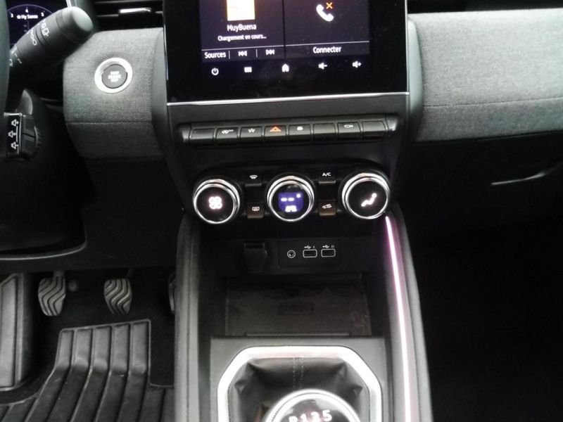 Renault Clio 1.0 tce 90ch techno