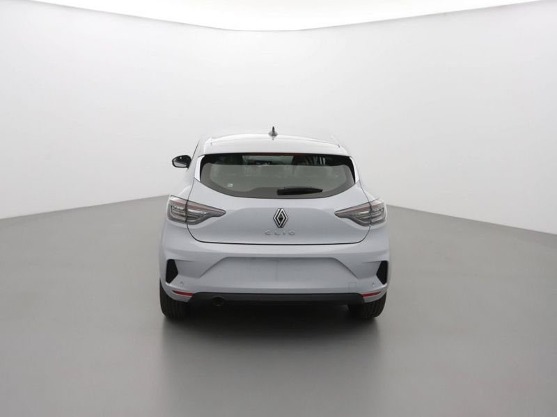 Renault Clio 1.5 blue dci 100ch evolution