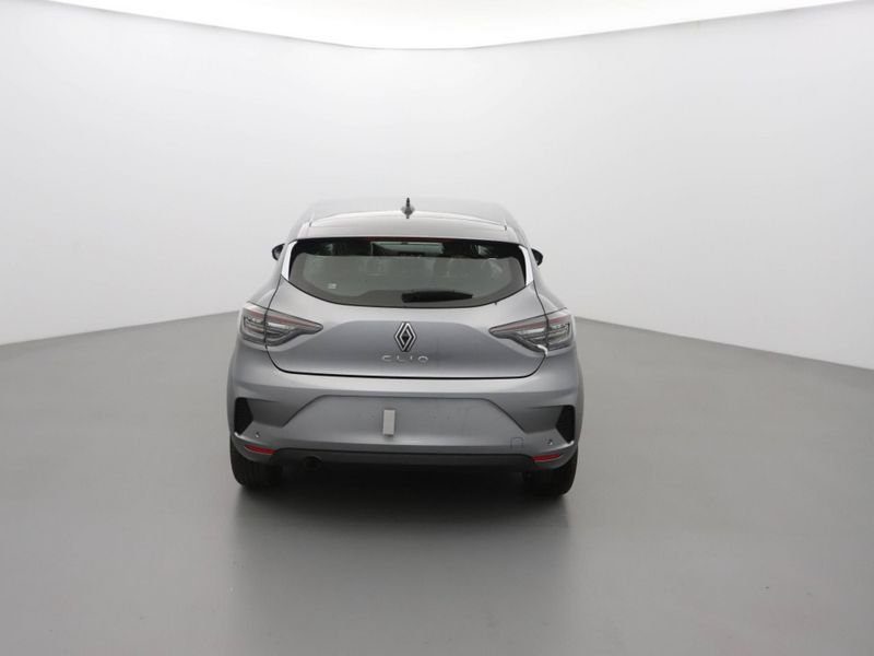 Renault Clio 1.5 blue dci 100ch evolution